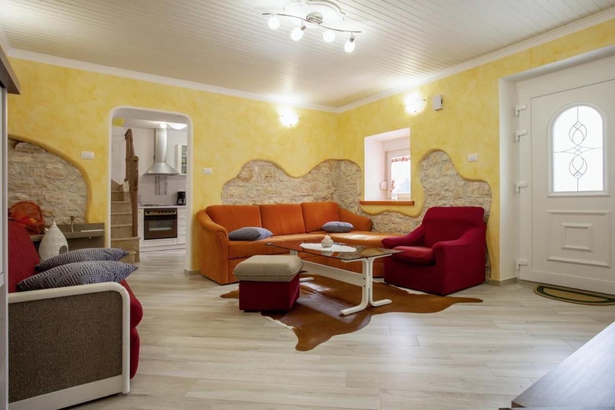 Dom wakacyjny Pokrajac In Rovinjsko Selo - Haus Fuer 4-5 Personen